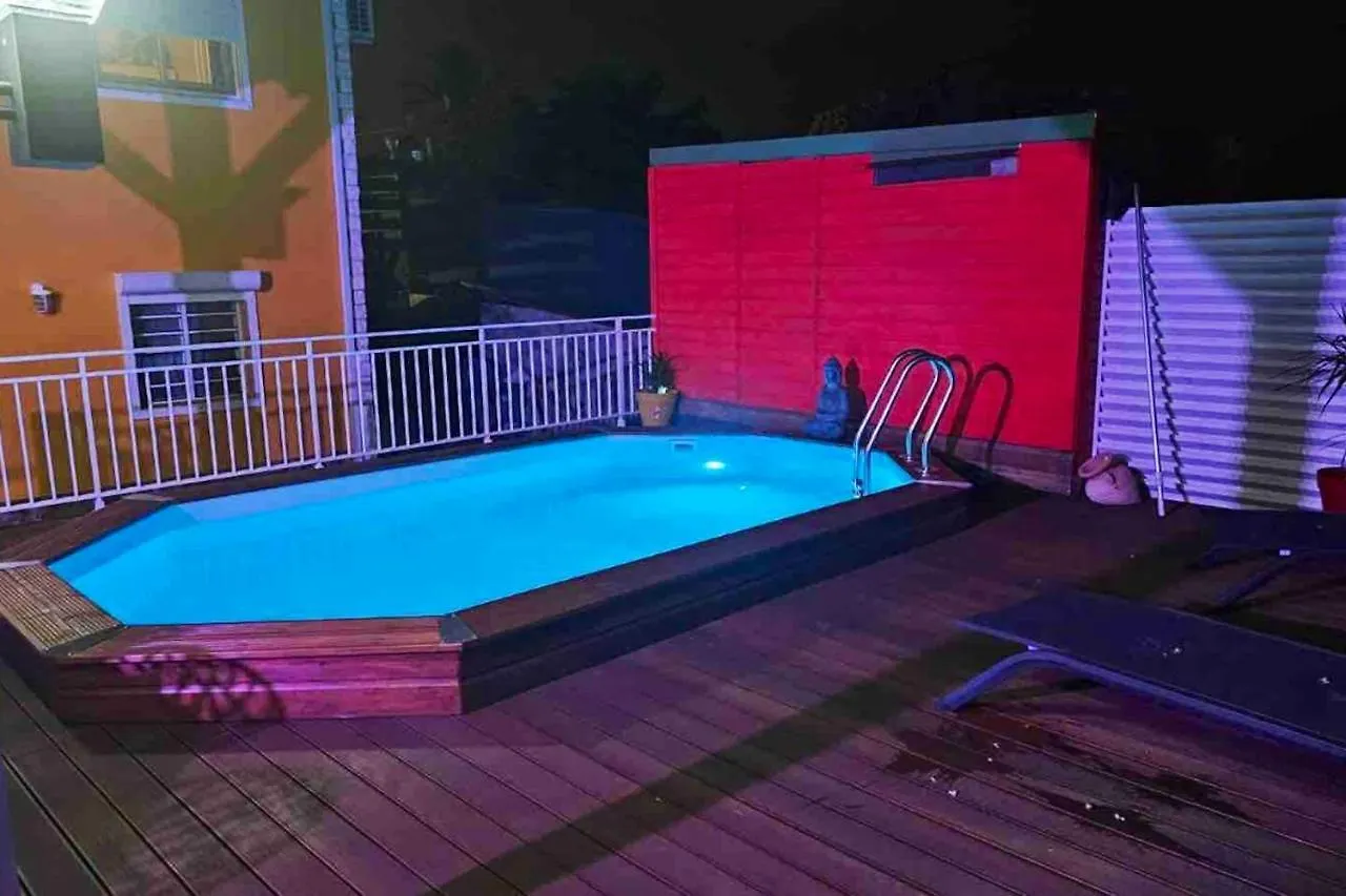 Apartment Appartement Charmant A Les Abymes Avec Piscine Privee 60M²
